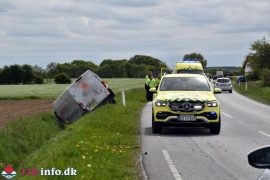 11. Maj. 2026 – Varebil Kørte I Grøften På Haderslevvej Lidt Uden For Jels.
